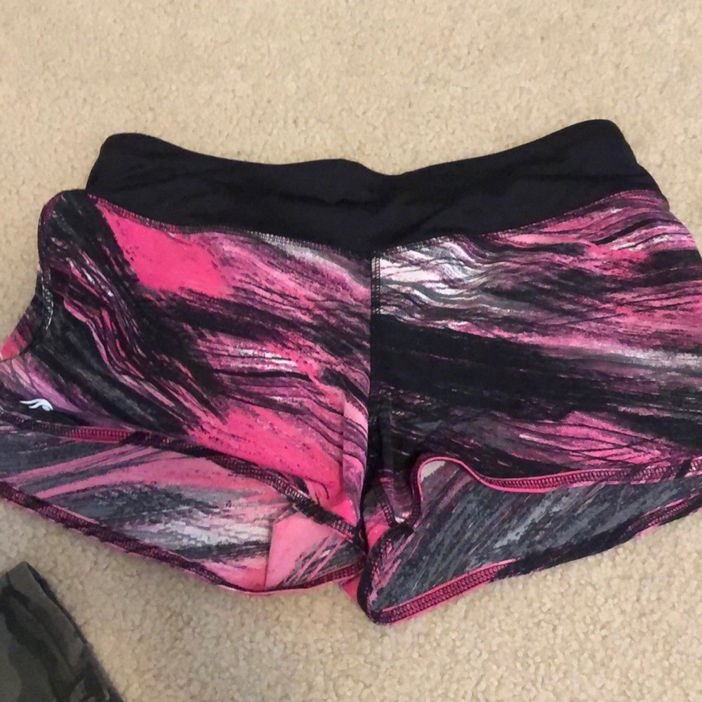 Running shorts